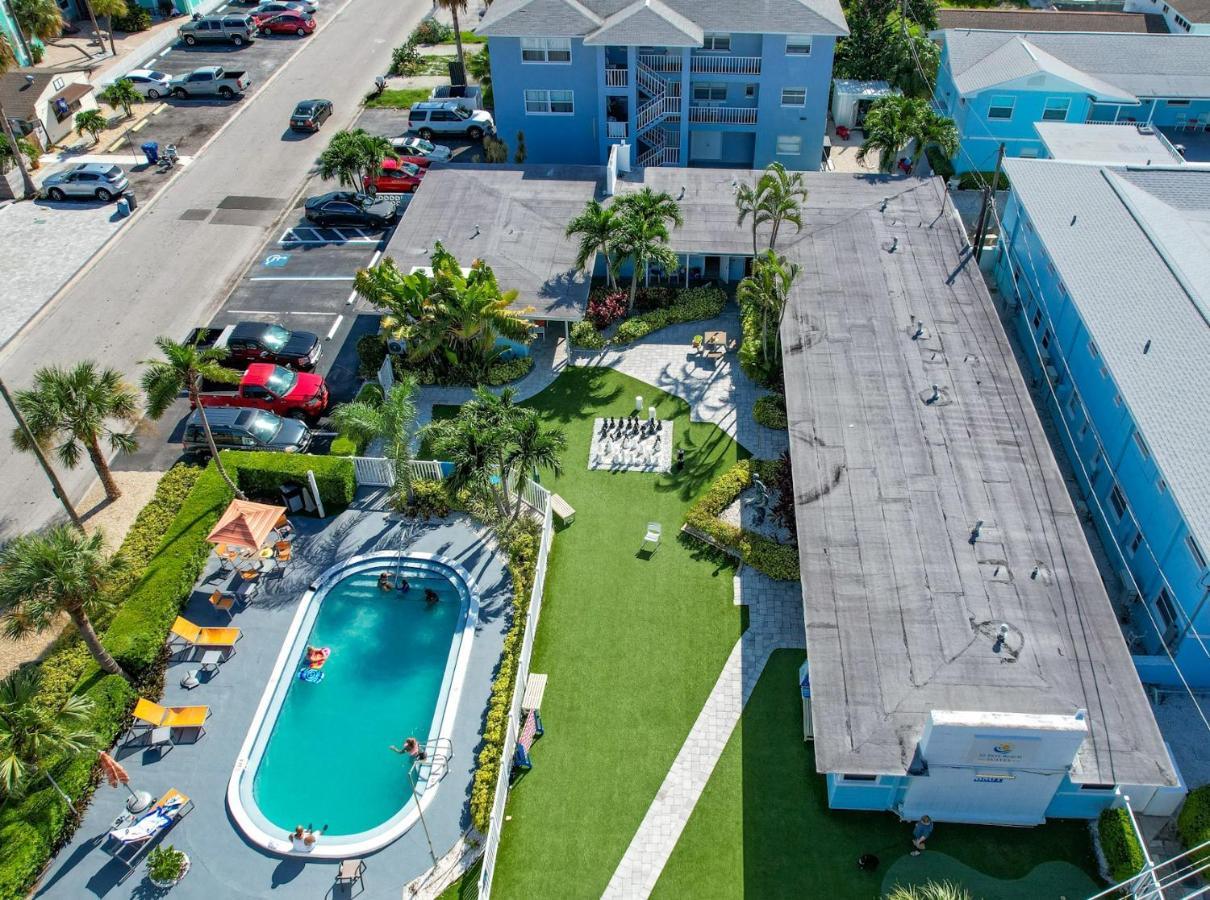 St. Pete Beach Suites Экстерьер фото