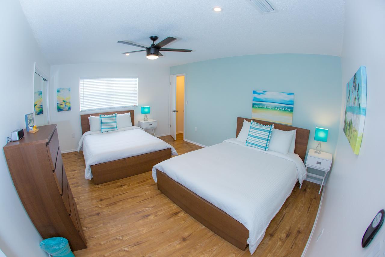 St. Pete Beach Suites Экстерьер фото