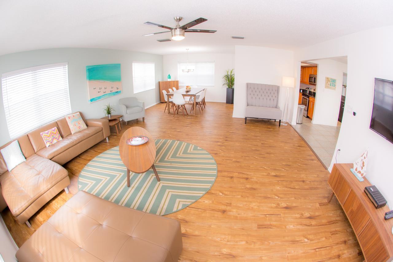 St. Pete Beach Suites Экстерьер фото