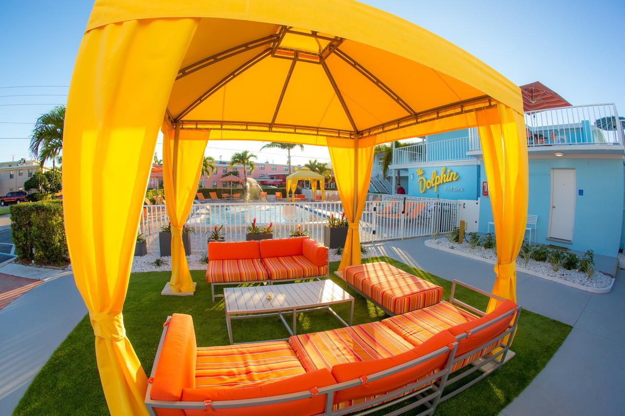 St. Pete Beach Suites Экстерьер фото
