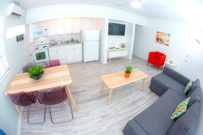 St. Pete Beach Suites Экстерьер фото