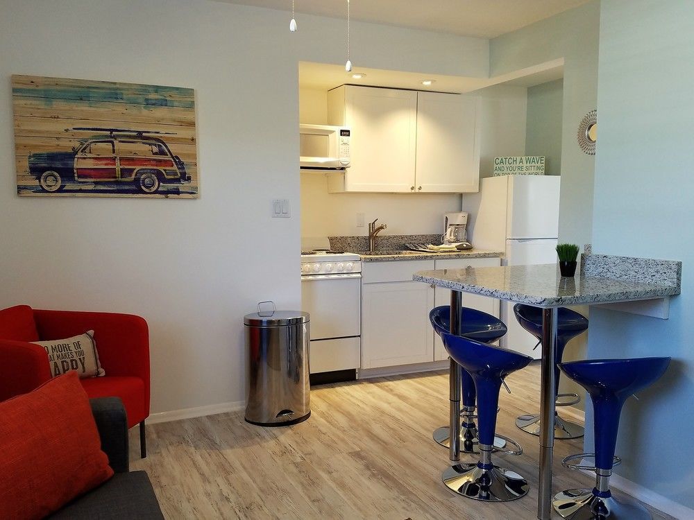 St. Pete Beach Suites Экстерьер фото
